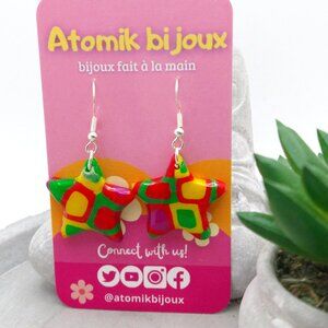 Handmade pink polymer clay earrings. Boucles d'oreilles fait à la main